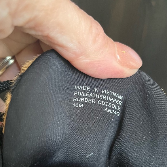 Michael Kors Cheetah Print Olympia Trainer Platform Sneaker HAIRCLIF LTHR sz 10 - Picture 10 of 13